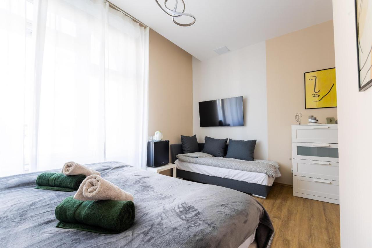 Beautiful View Duna Apartment Budapest Exterior photo