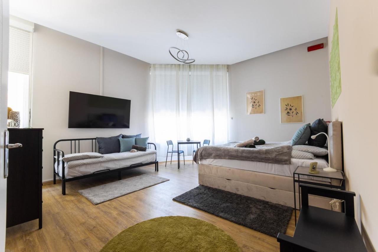 Beautiful View Duna Apartment Budapest Exterior photo