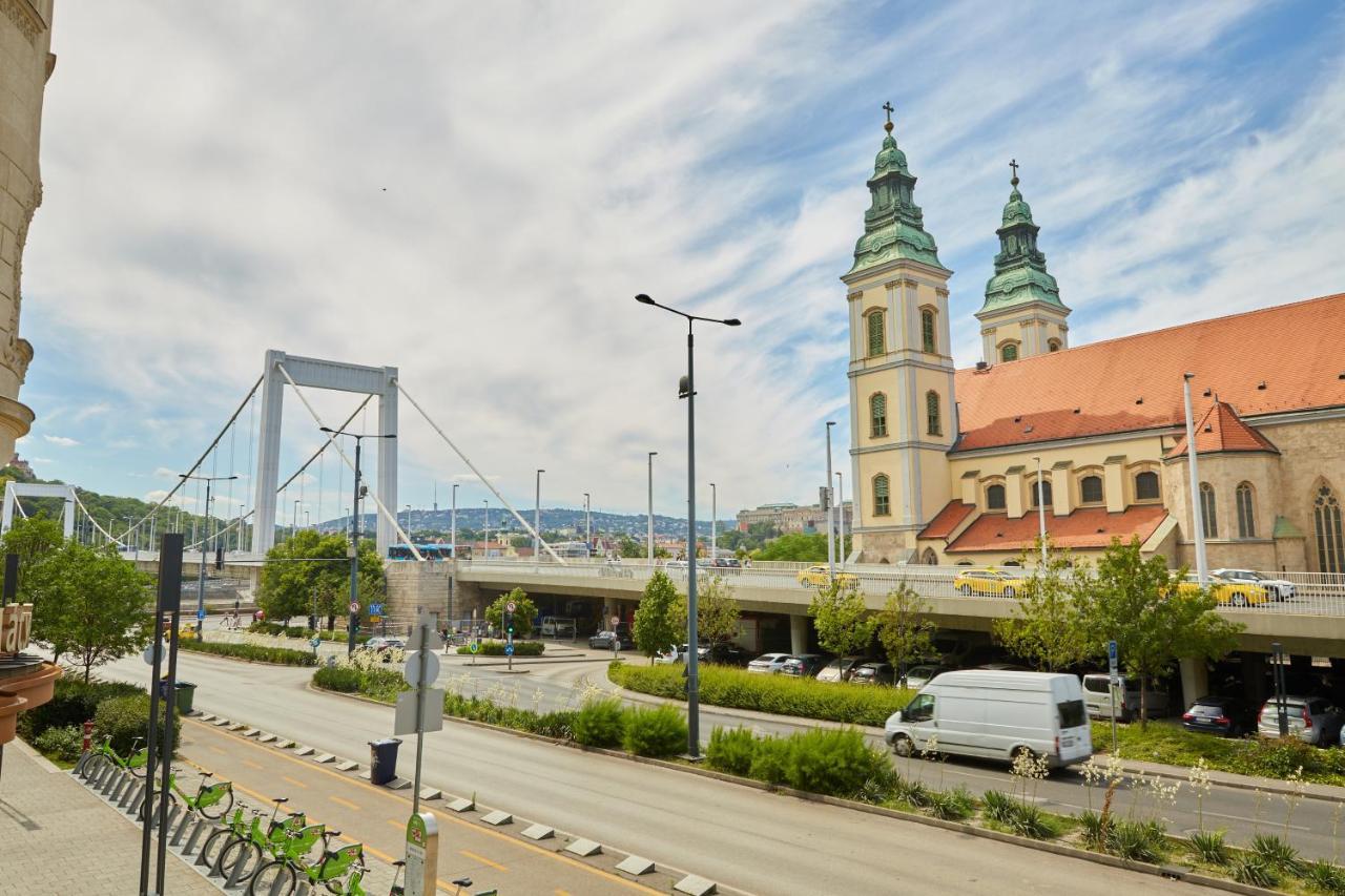 Beautiful View Duna Apartment Budapest Exterior photo