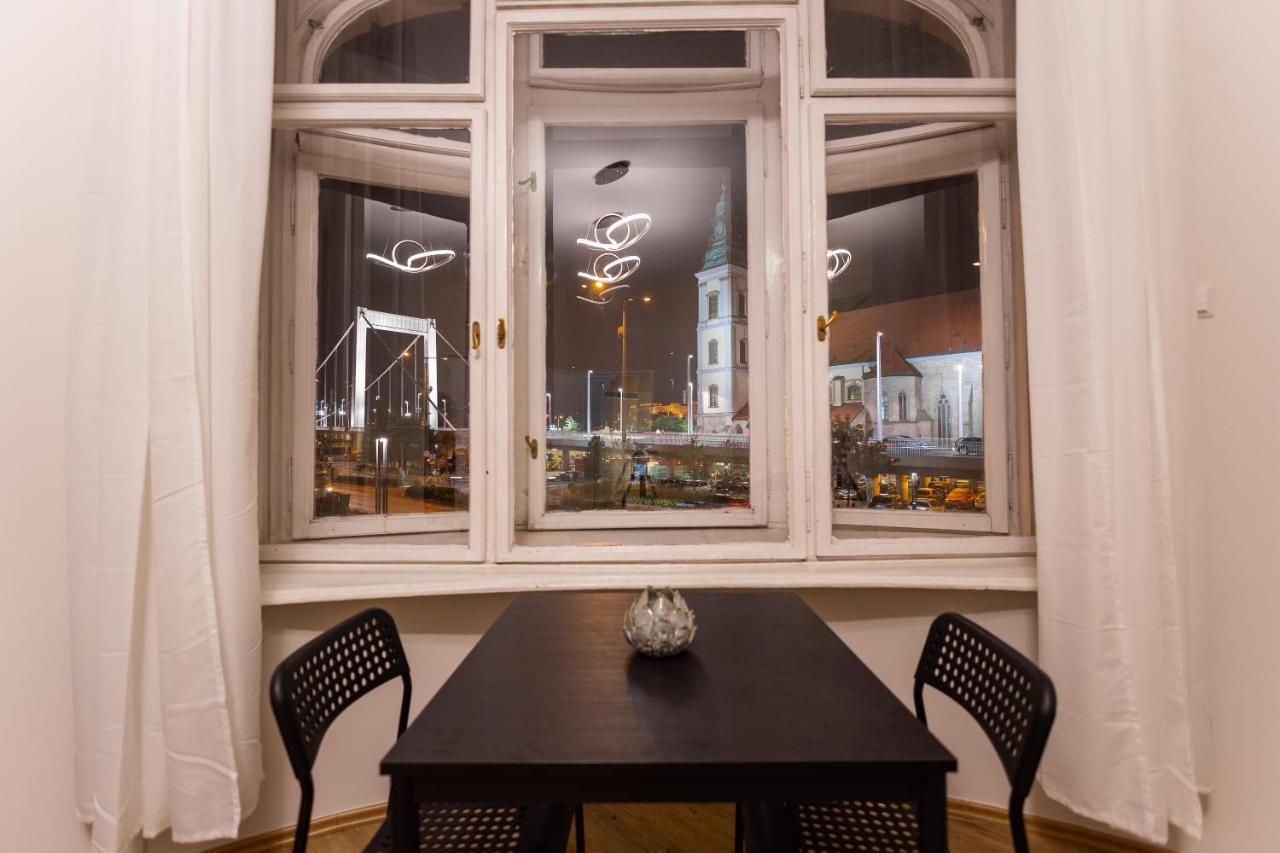 Beautiful View Duna Apartment Budapest Exterior photo