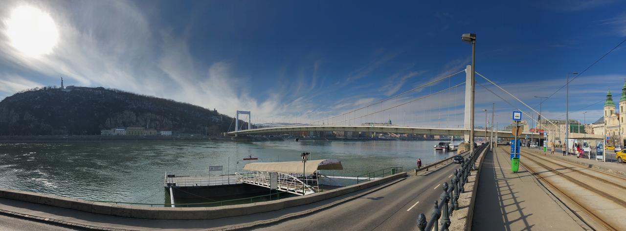 Beautiful View Duna Apartment Budapest Exterior photo